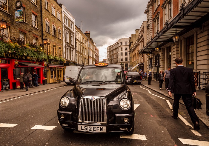 MasterCard To Pay For London Tube Travel   London Taxi 