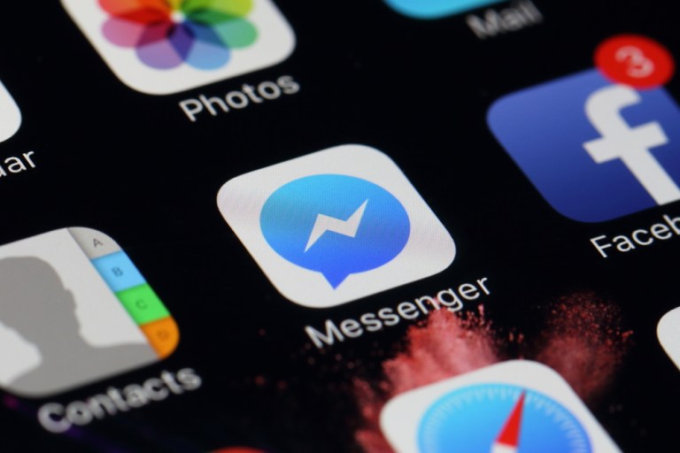 Facebook Messenger Accepts Payments