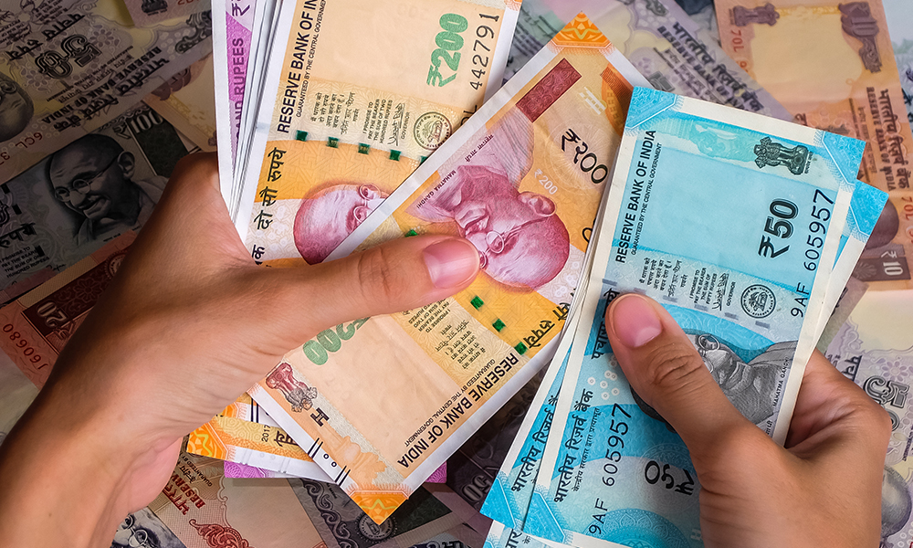 India's Fails To Crush Cash