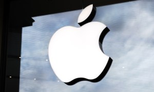 Apple’s iPhone Production Rumors