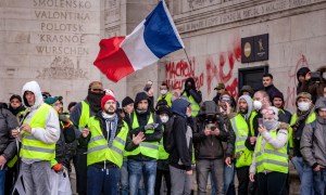 Protests Cost French Retailers a Billion Euros