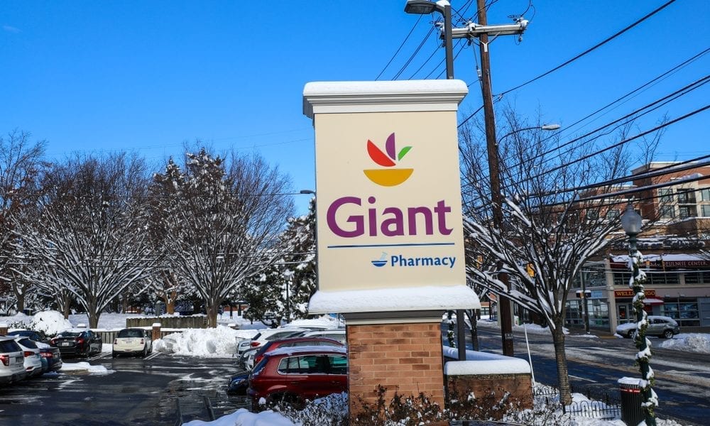 Giant  Groceries, Pharmacy, Pickup and Delivery