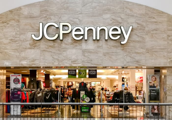 https://www.pymnts.com/wp-content/uploads/2019/04/jcpenney-applepay-retail-ronjohnson.jpg