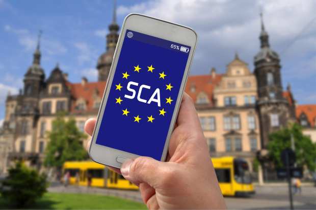 SCA, strong customer authentication on smartphone