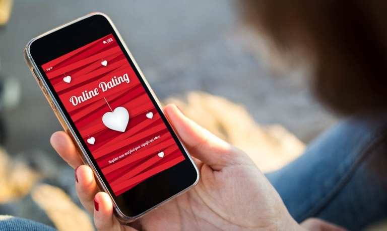 online dating smartphone