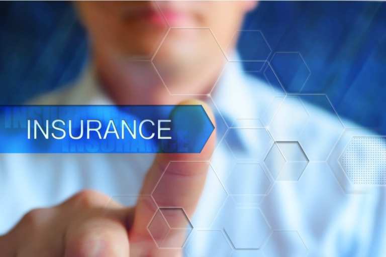 UK Insurance Firms Slash Technology Coverage