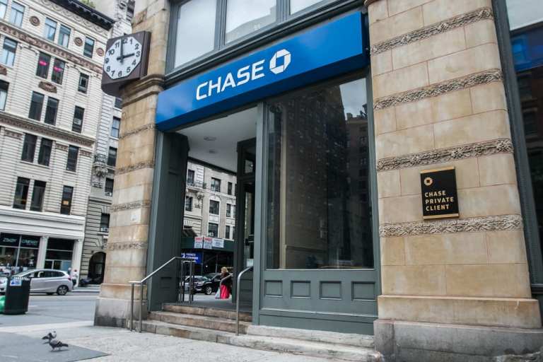 Chase, Workiz Add Same-Day Payouts