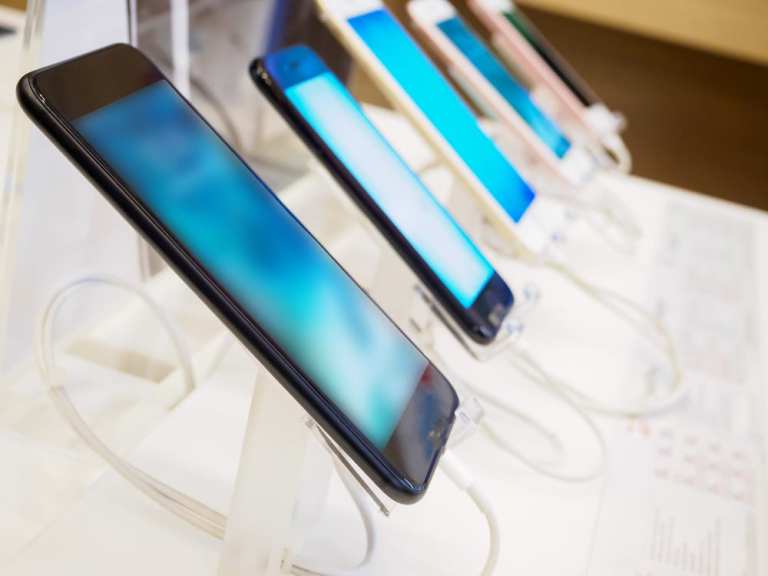 Smartphone Sales See Biggest Drop Ever In Feb.