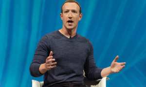 Zuckerberg Announces $1K Boost For Employees