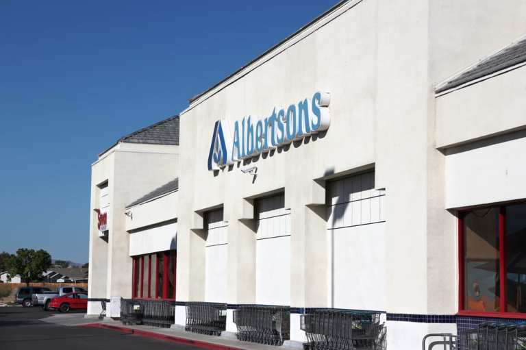 Slimmed-Down Albertsons IPO Raises $800M