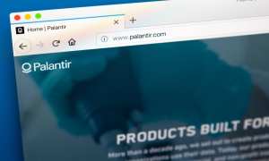 Palantir Notches $500M Before Potential Listing