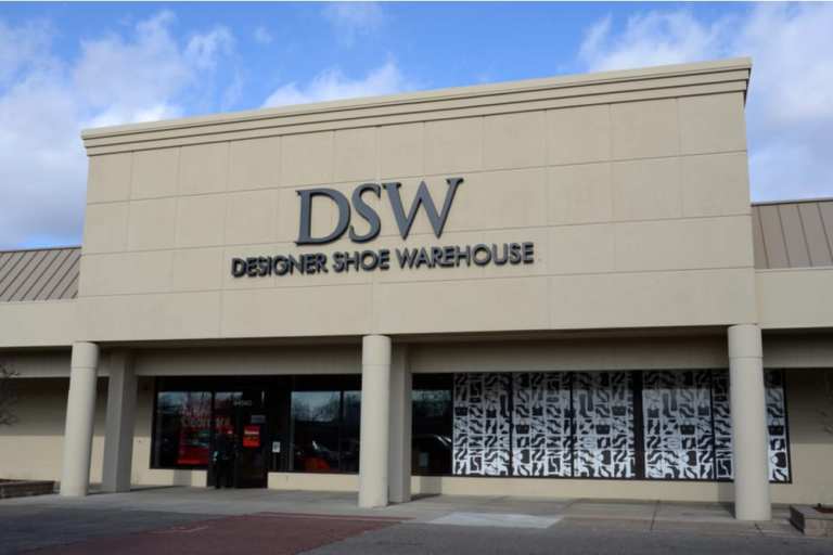 DSW Shop-in-Shops Open In Hy-Vee Grocery Stores