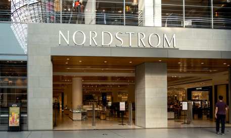 Vendas da Nordstrom caem 40% durante o primeiro trimestre fiscal -  Mercado&Consumo