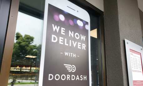 DoorDash pushes back against fee delivery commissions with new charges