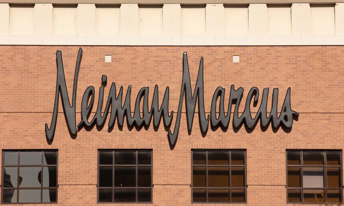 Neiman marcus discount employee match contact