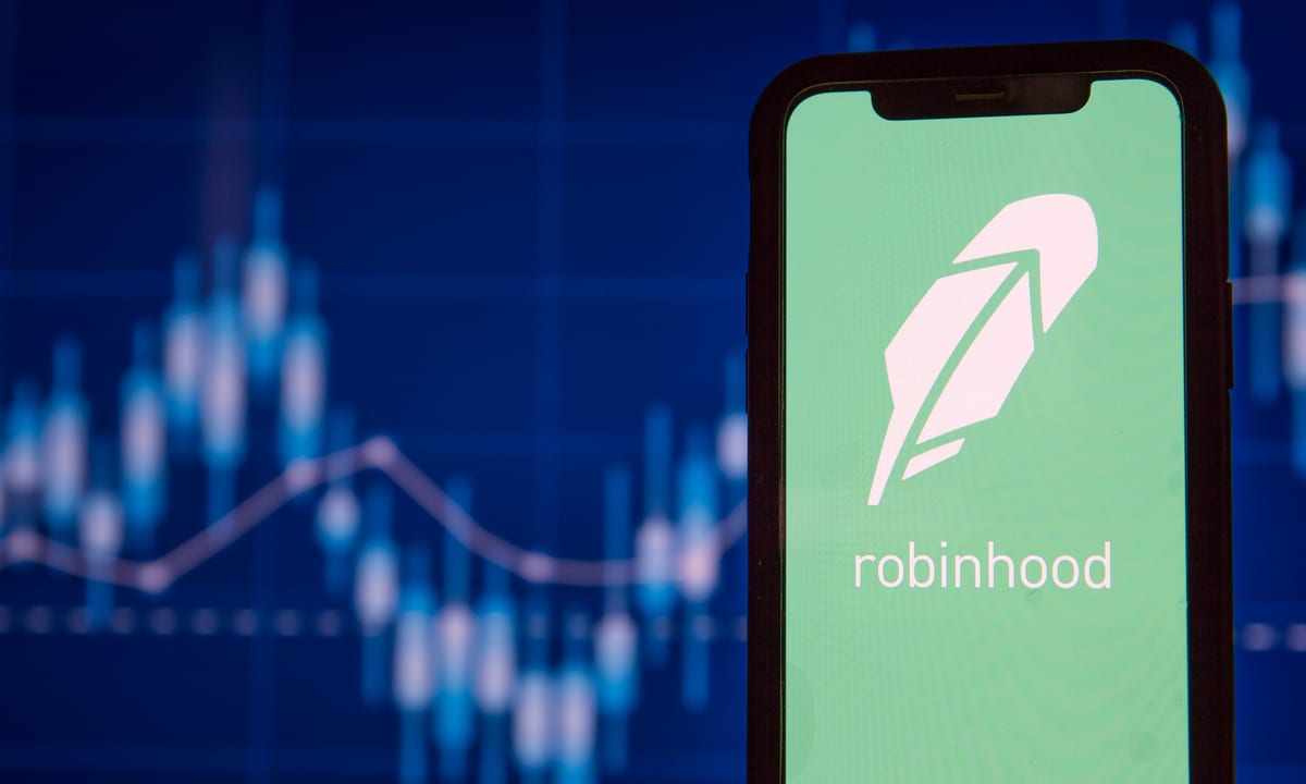 FTC sees surge in Robinhood complaints as clients claim they can't leave  the app