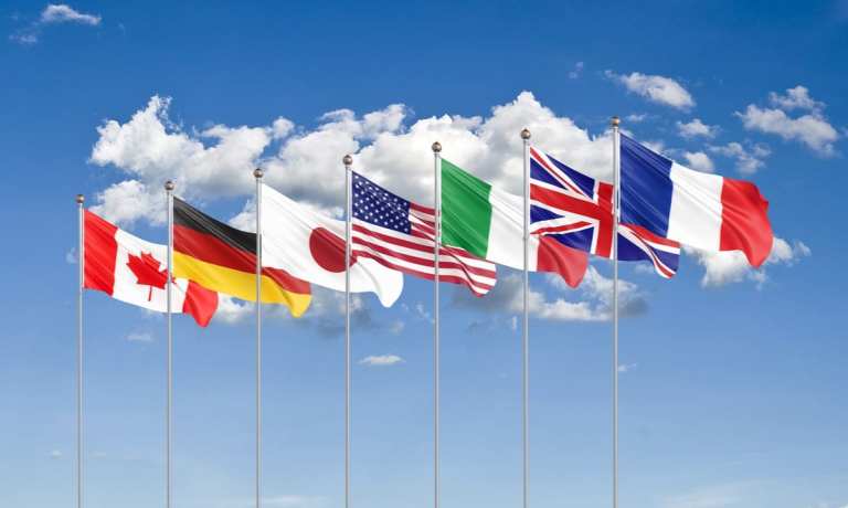 G7 flags