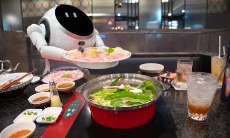 https://www.pymnts.com/wp-content/uploads/2021/02/robots-restaurants.jpg?w=457