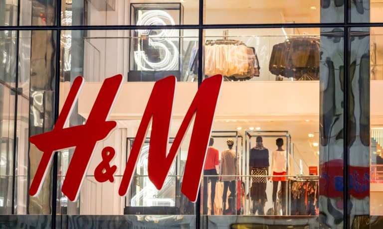 H&M store