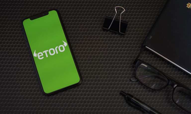 eToro