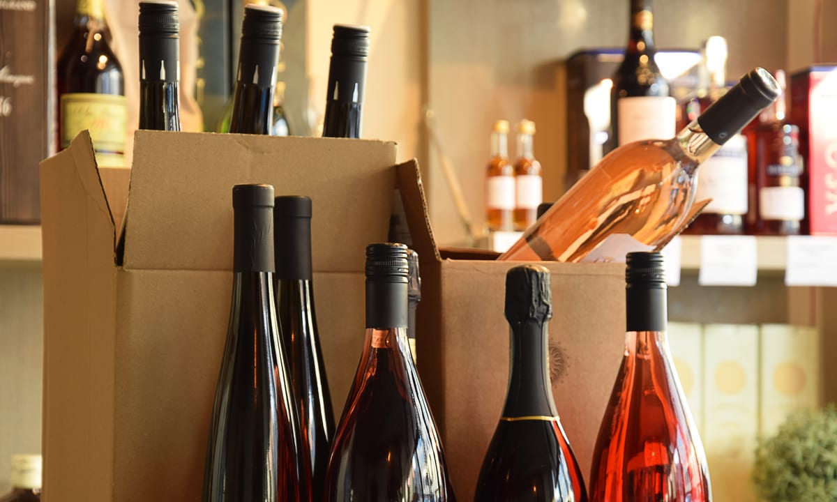 Online liquor store delivery