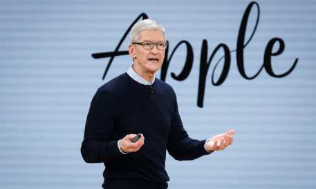 Tim Cook Brings Back 'It Just Works' in Interview With CNBC