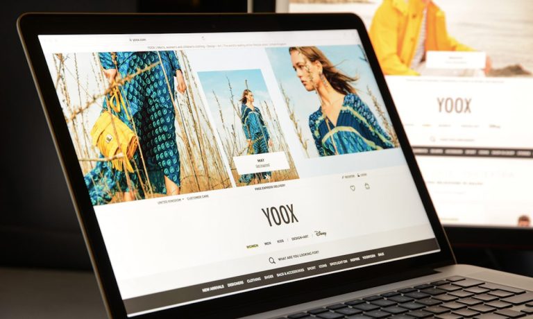 YOOX NET-A-PORTER