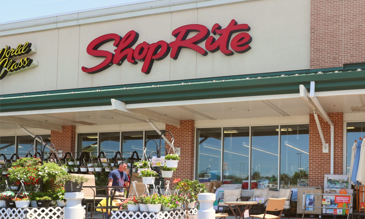 Does Shoprite Open On Christmas Day 2021