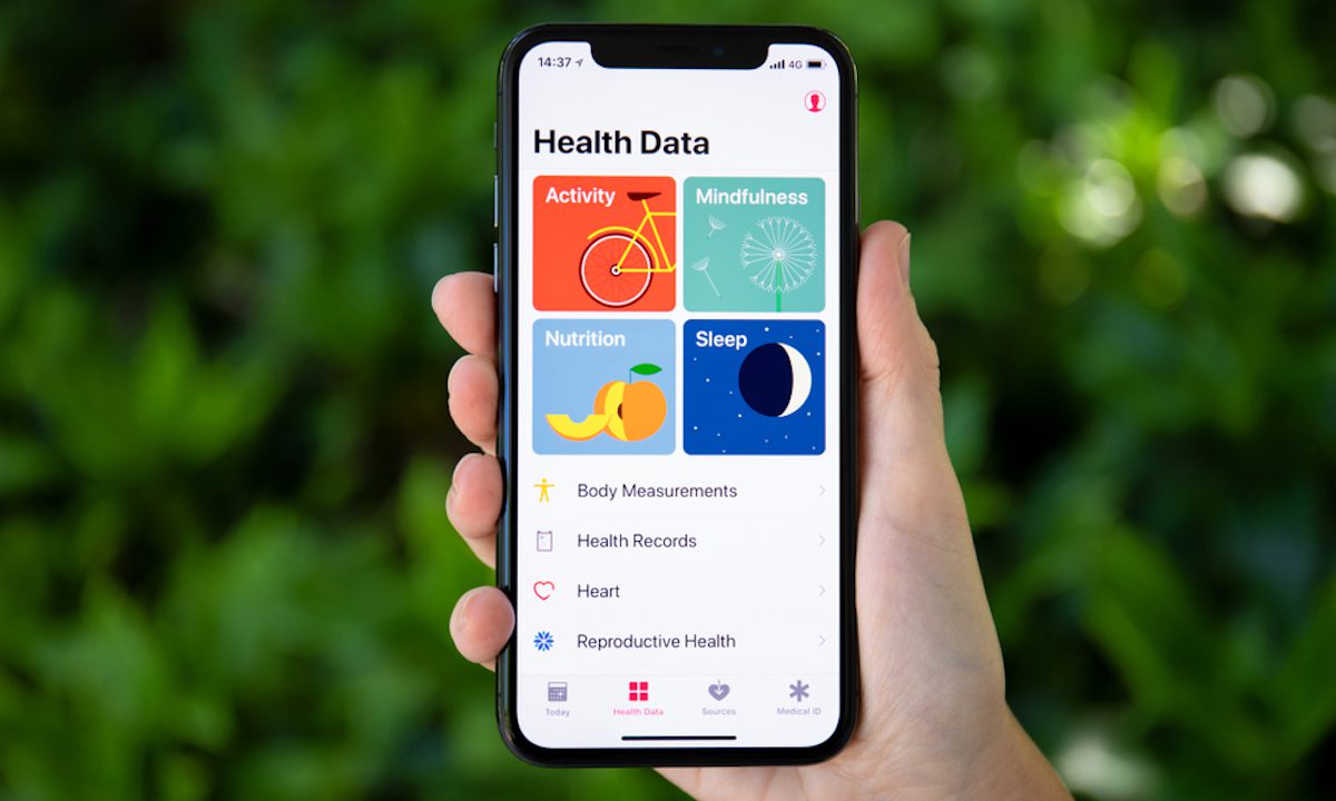 Apple aims to push more patient data to doctors. But who can gauge its  impact on health?