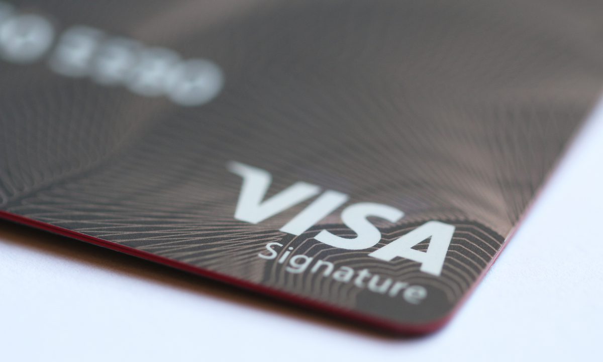 Shipt offers free membership for Visa cardholders