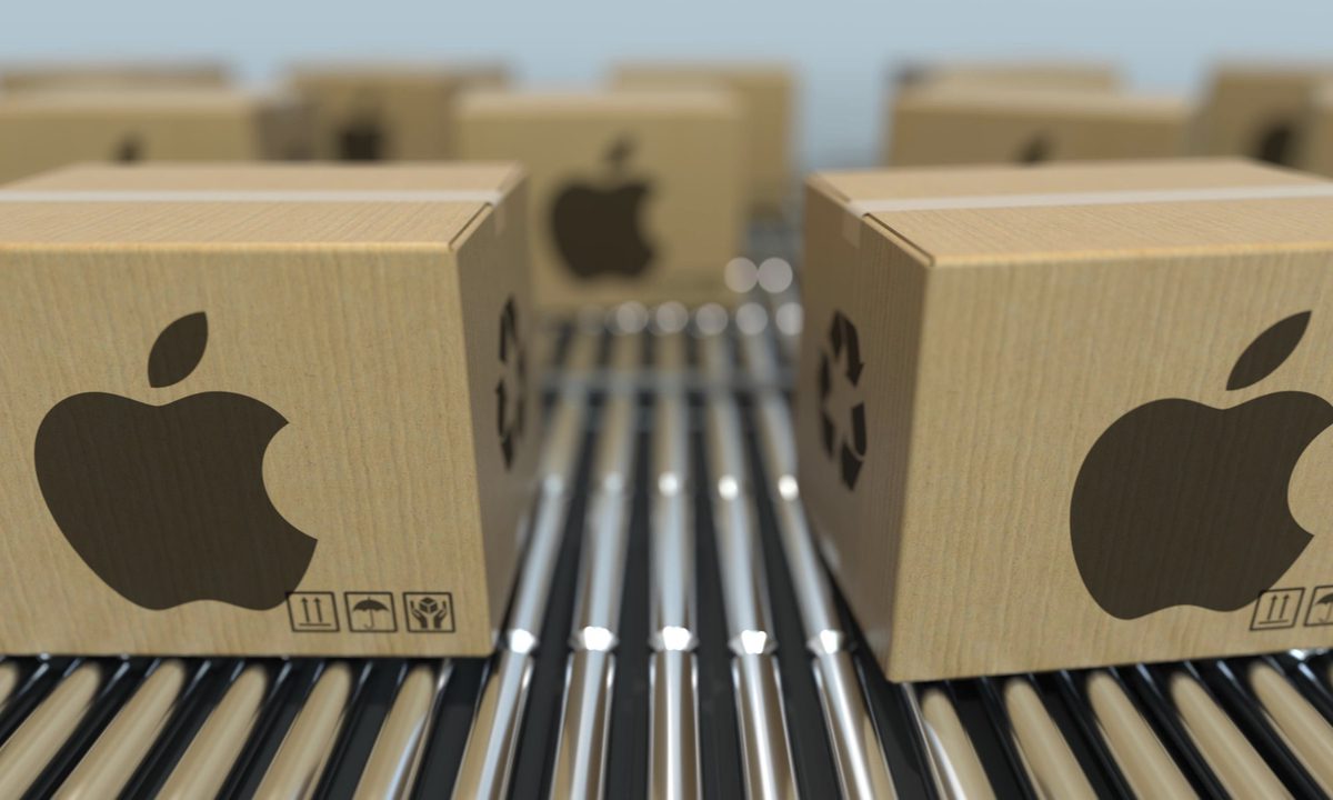 Apple Tells Customers to 'Shop Early' Amid Supply Chain Woes - The Plug -  HelloTech