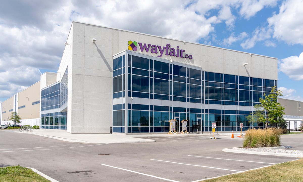 Wayfair Bets Stores Can Boost Digital Sales