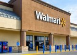 Walmart, Others Seize Chance as Market Stumbles