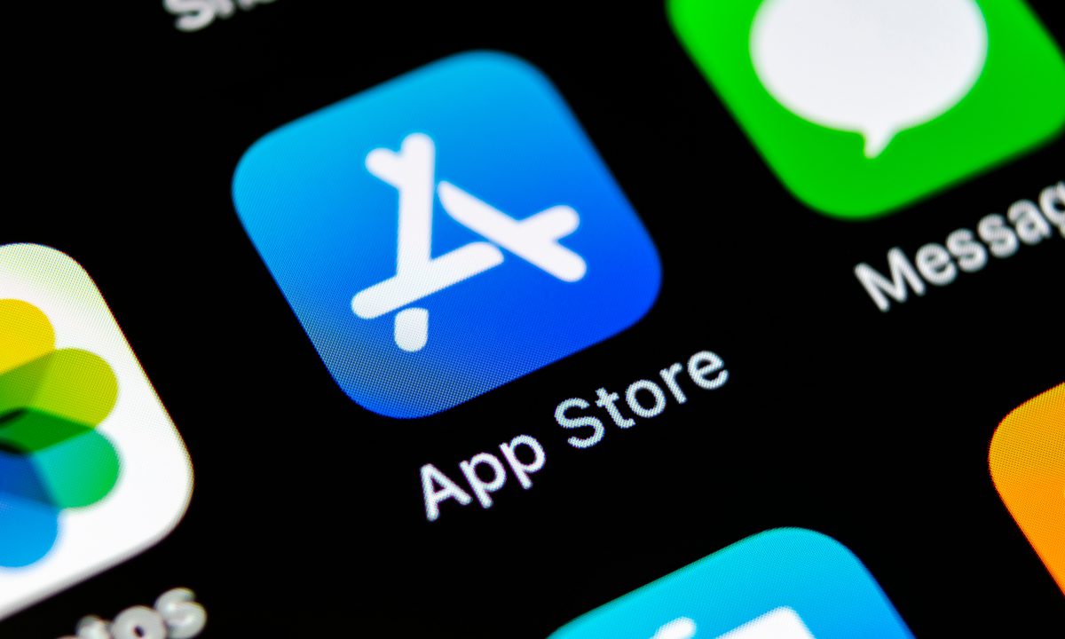 Apple begins the Great App Store cost negotiation