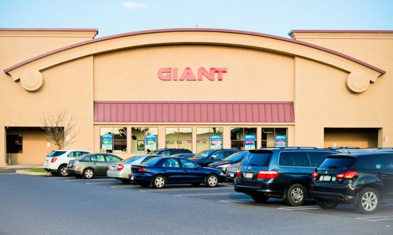 Grocery Roundup: Giant’s Endless Aisle Goes Live