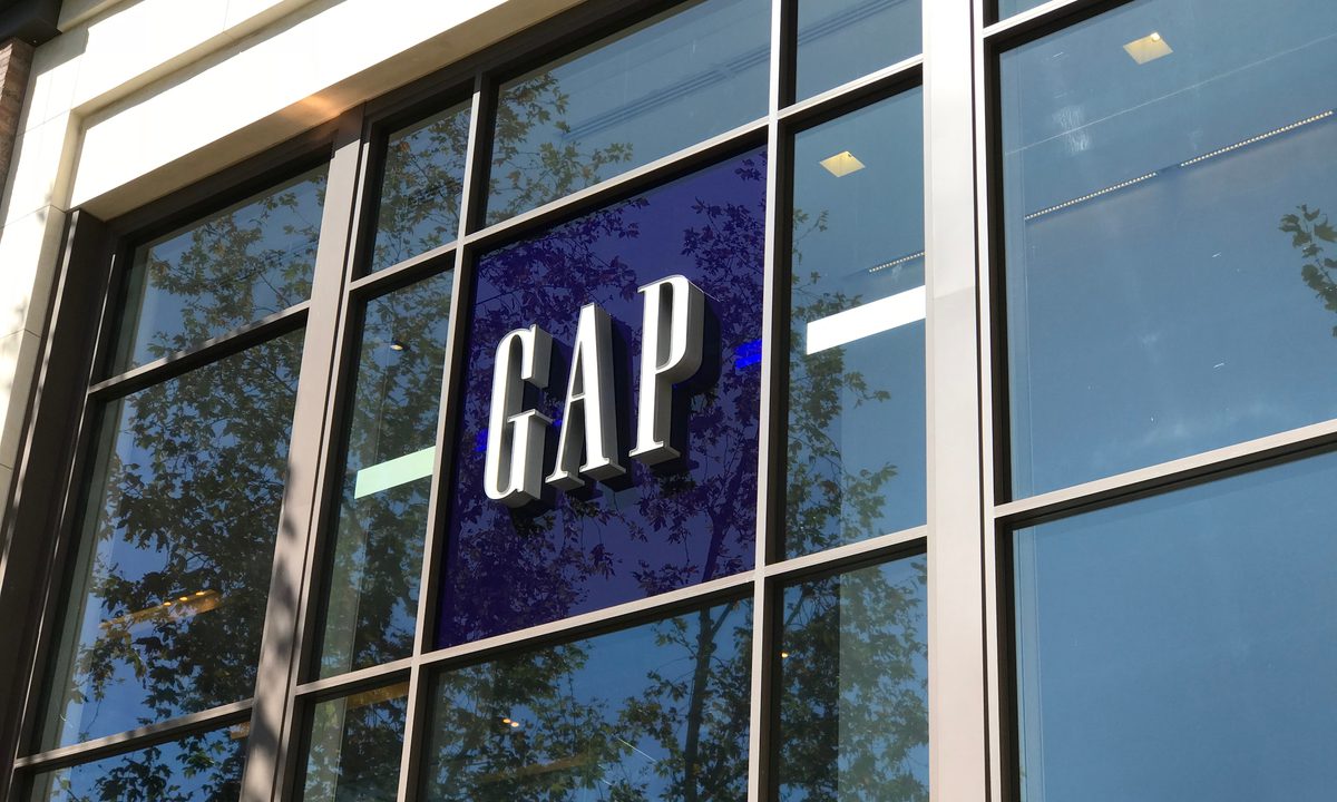 Gap deals it company