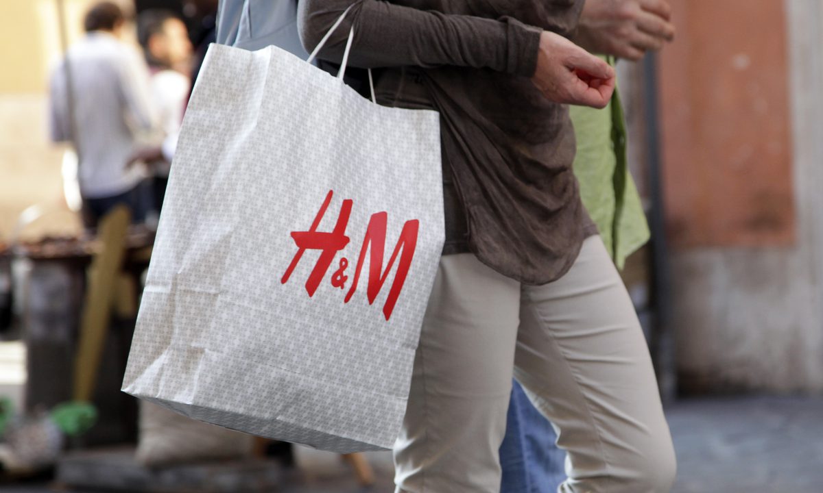 H&M profit jumps as shoppers hit stores after pandemic - The Globe and Mail