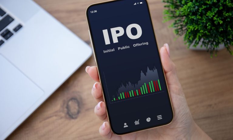 IPO