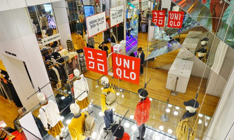 Uniqlo store