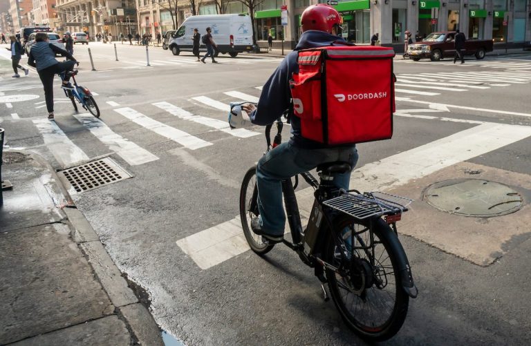 DoorDash Debuts Subscription Gifting to Gain Share