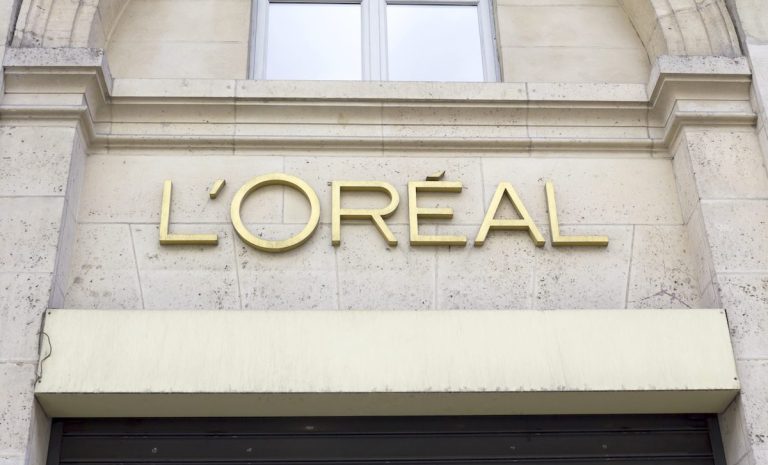 L’Oreal, Perfect Use AI to Drive Makeup Makeover