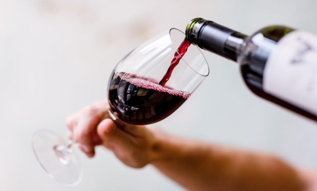 D2C Wine Sales Fall as Consumers Seek Convenience