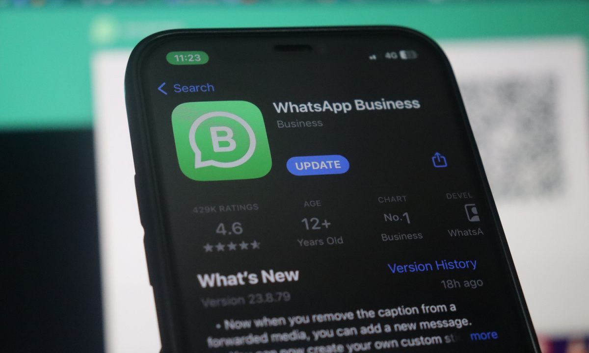 WhatsApp adds ability to cross-check forwarded messages