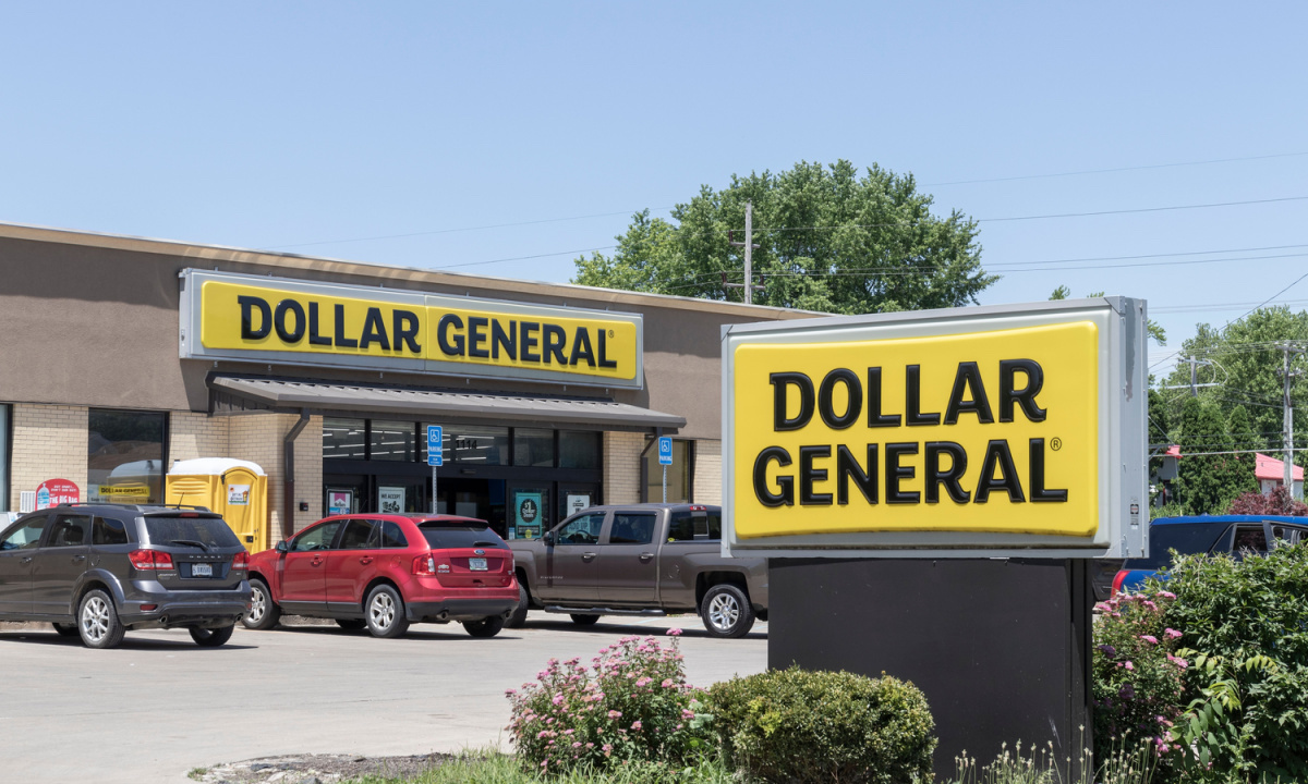 Dollar General to Open Stores Aimed at Wealthier Shoppers - WSJ