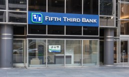 Fifth Third Bank Brings Back Early Tax Refund Service for Customers