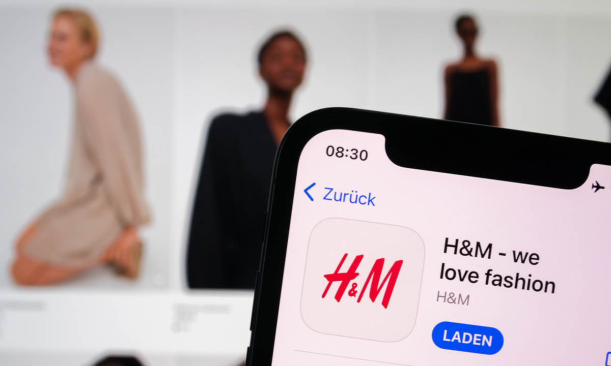 H&M Group explores tech-enabled shopping experiences in US stores