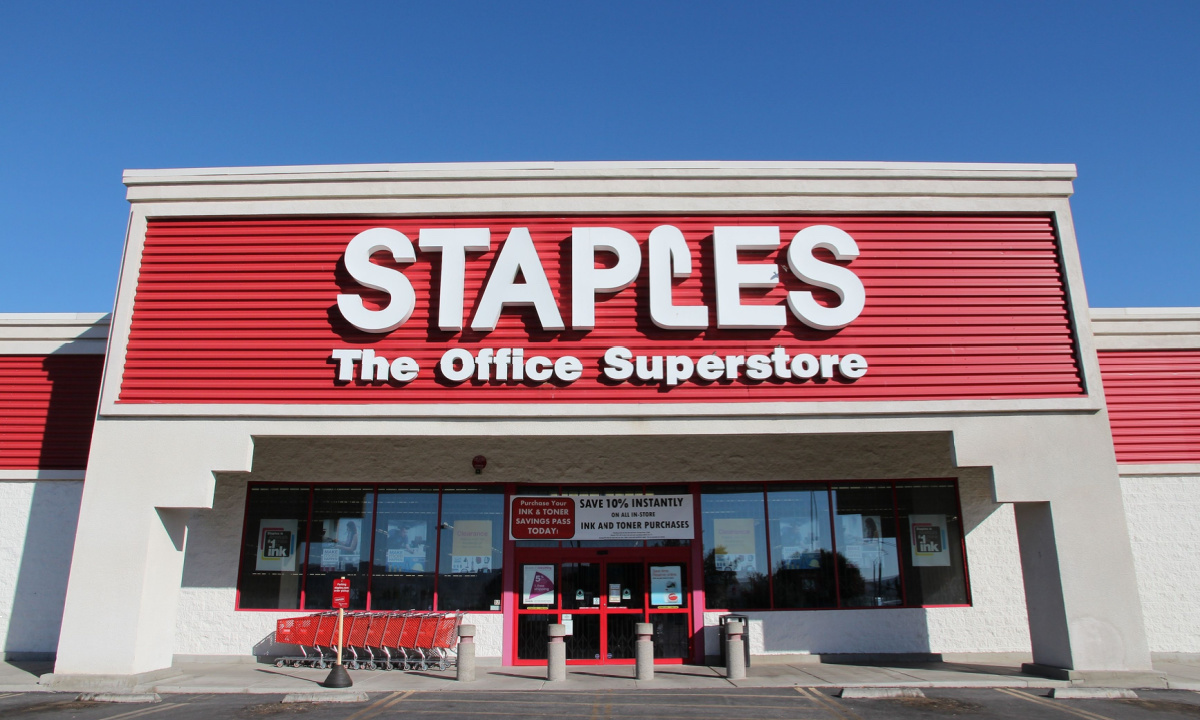 Staples sees delivery as road to revival