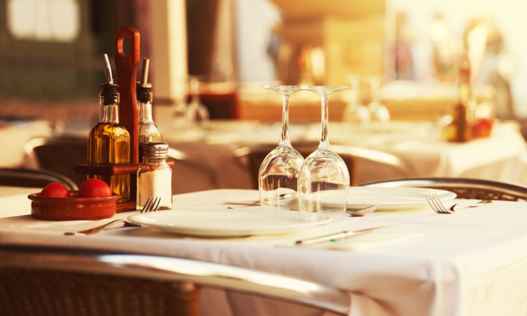 empty restaurant table