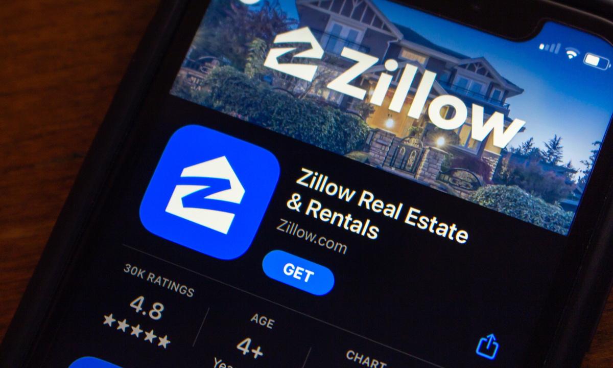 Zillow's Revenue Outperforms Industry as Real Estate Faces Headwinds