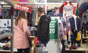 Consumers Want Deals, BNPL as Holiday Shopping Kicks Off